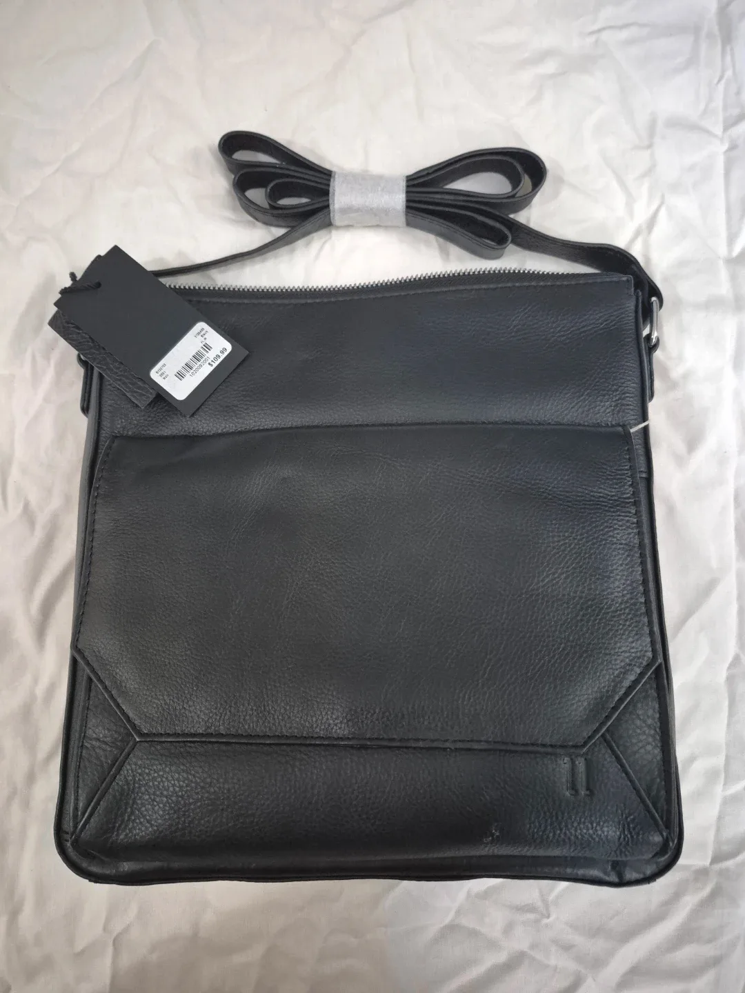 Pelle Crossbody bag image indicator(3)