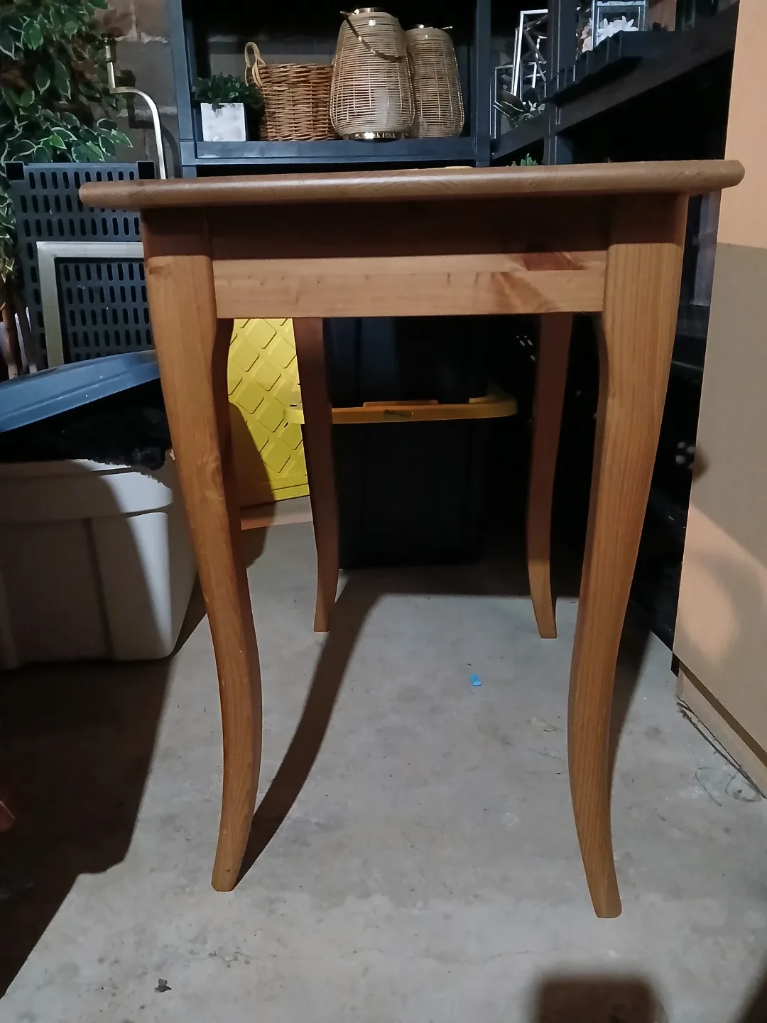 Wooden Desk with Drawer image indicator(4)