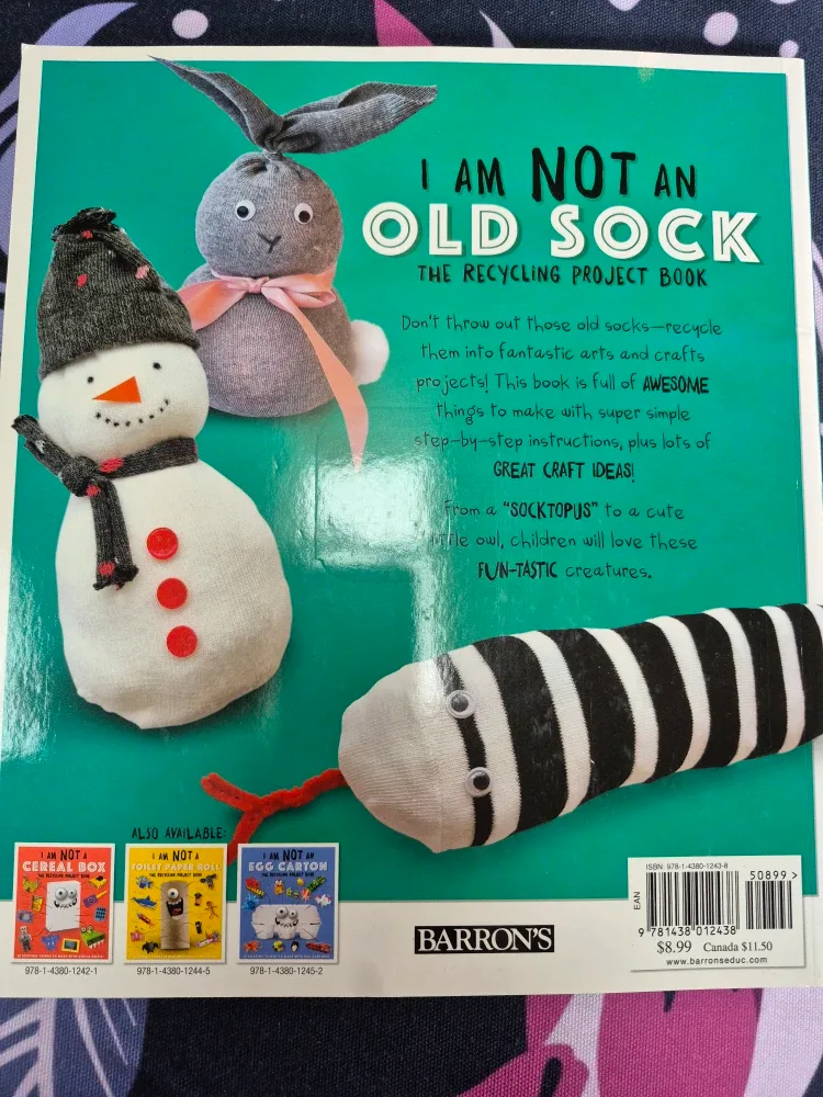 I Am Not An Old Sock: Recycling Project Book image indicator(2)
