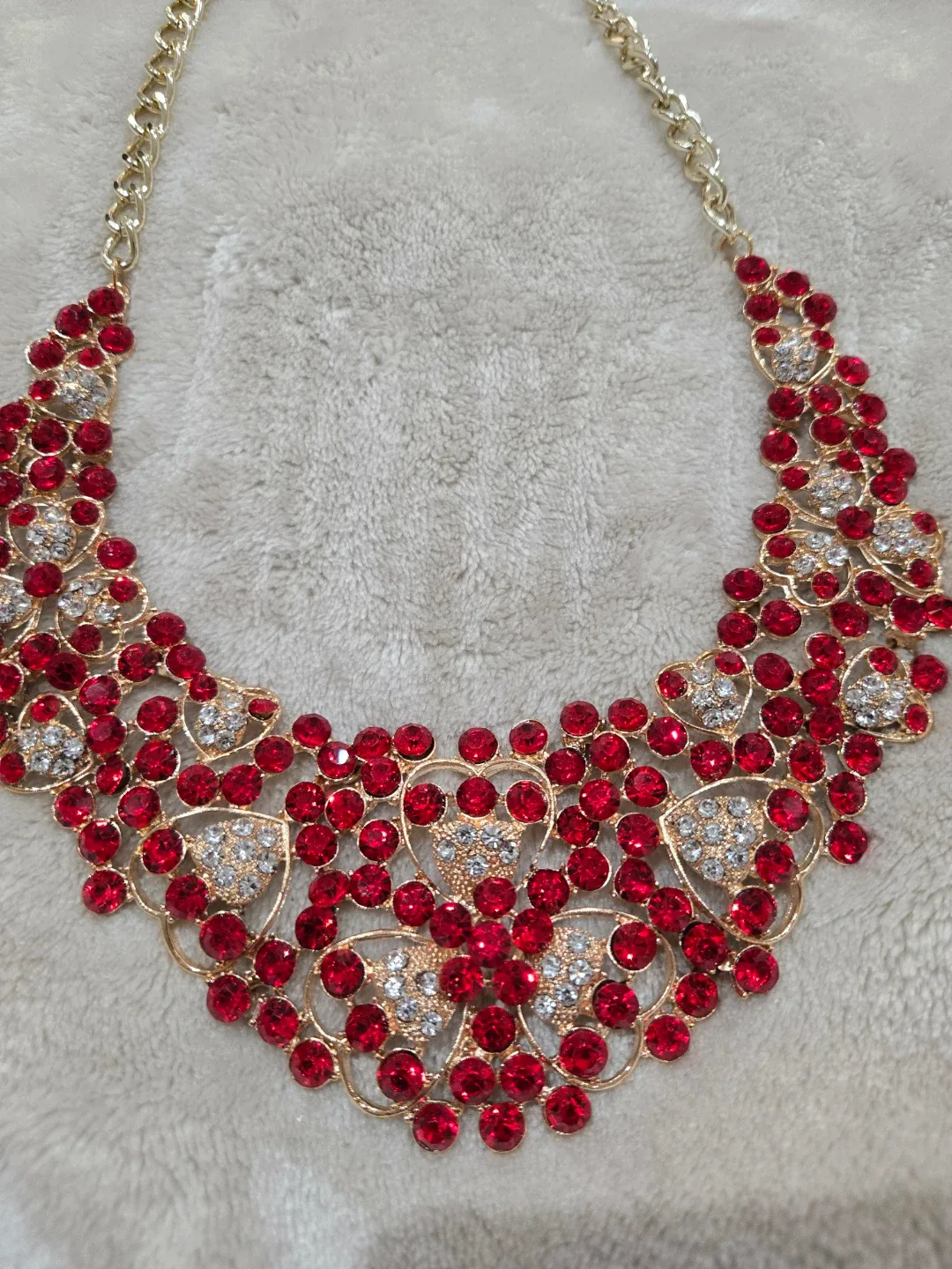 Red & Gold Fashion Jewelry Necklace & Earrings Set image indicator(2)