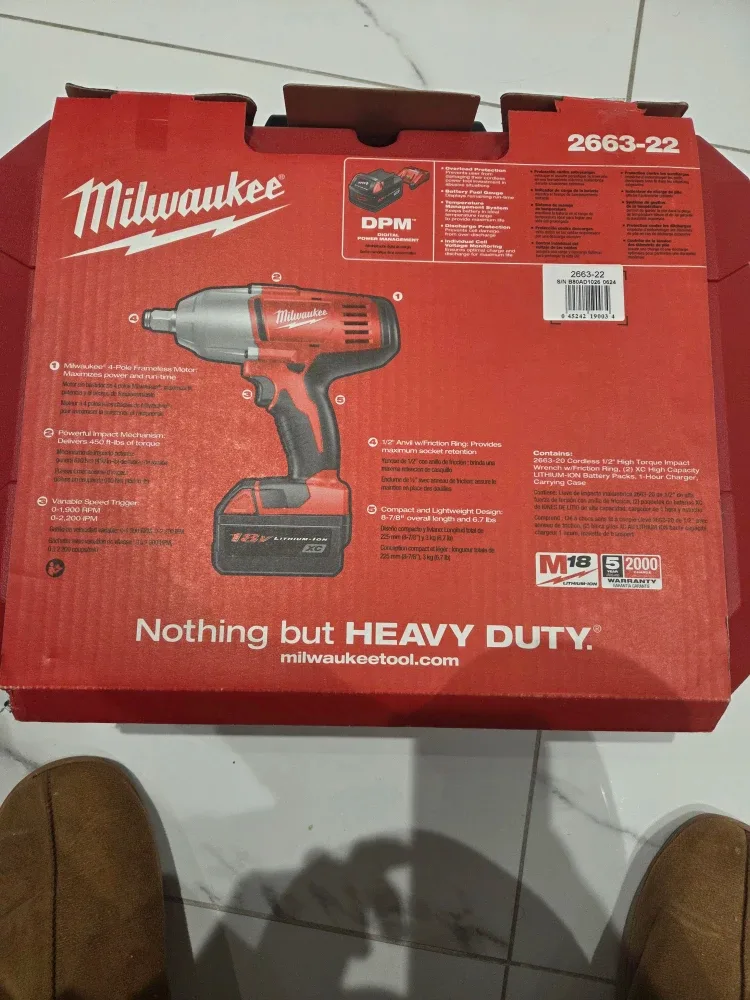 Milwaukee 2663-22 1/2" High Torque Impact Wrench Kit image indicator(5)