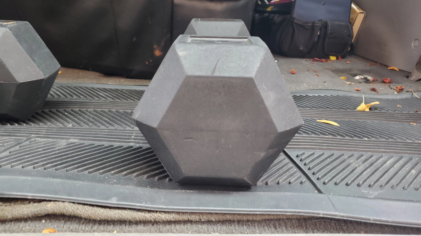 Dumbells 35 KG and 30 KG - photo 4