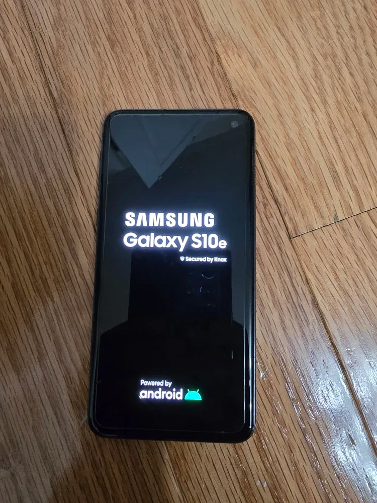 Samsung Galaxy S10e - Black