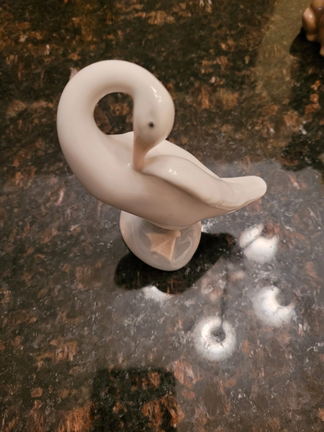 Lladro Swan Figurine