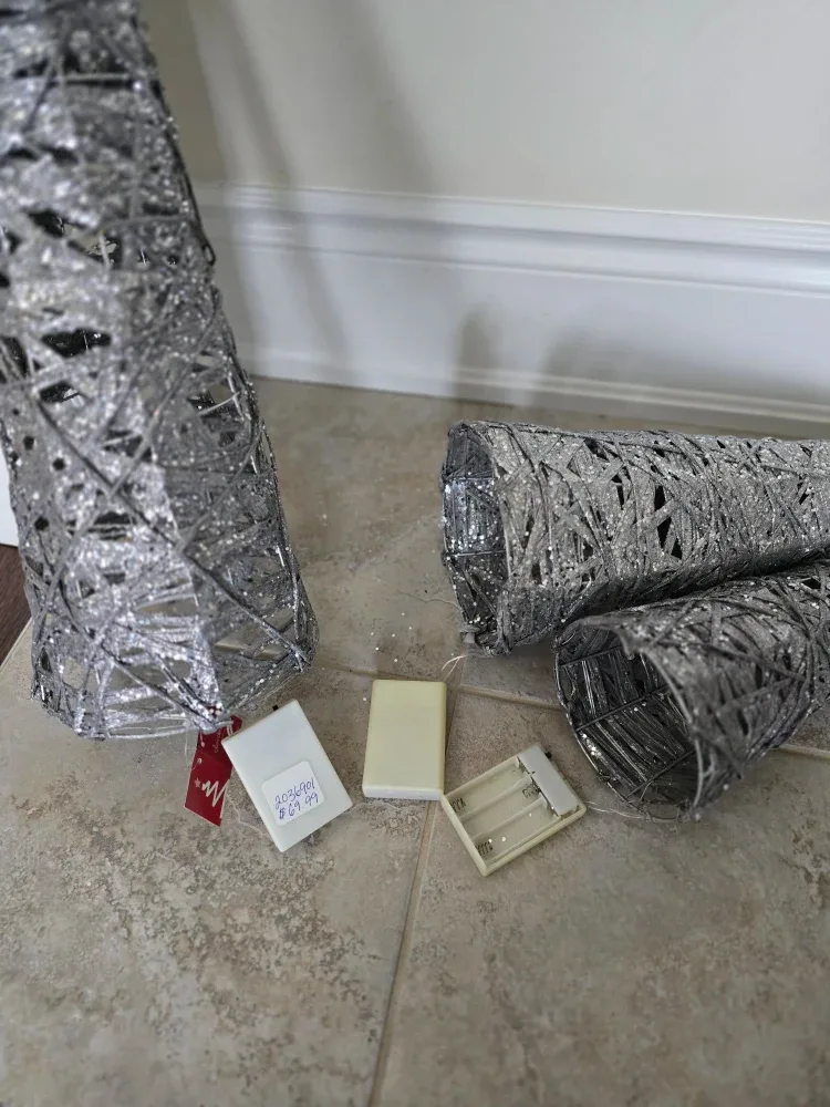 Silver Decorative Christmas Cones - Set of 3 image indicator(6)