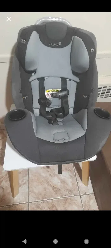 Safety 1st Convertible Car Seat