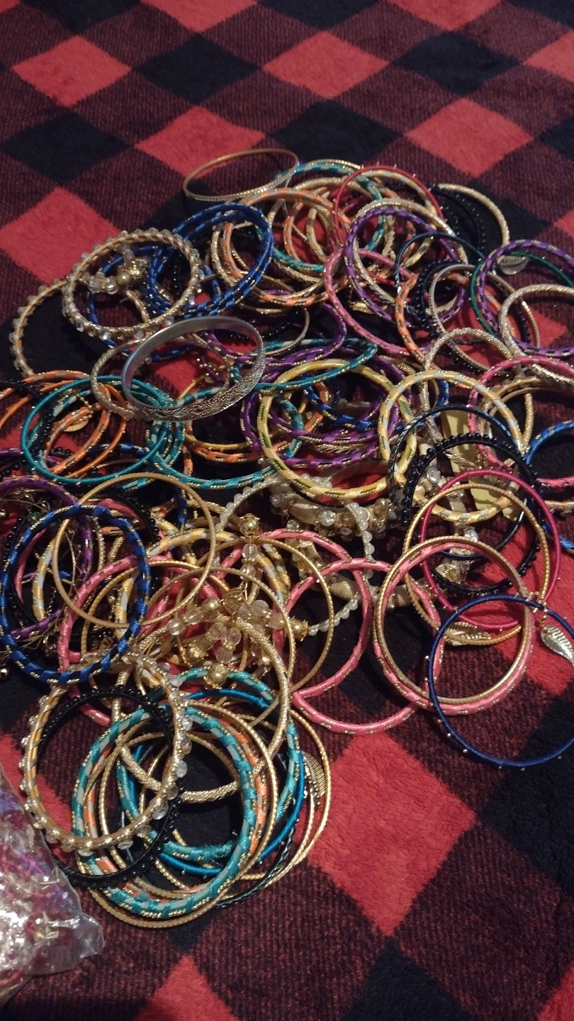 Assorted Bangles - Lot of Costume Jewellery - photo 2