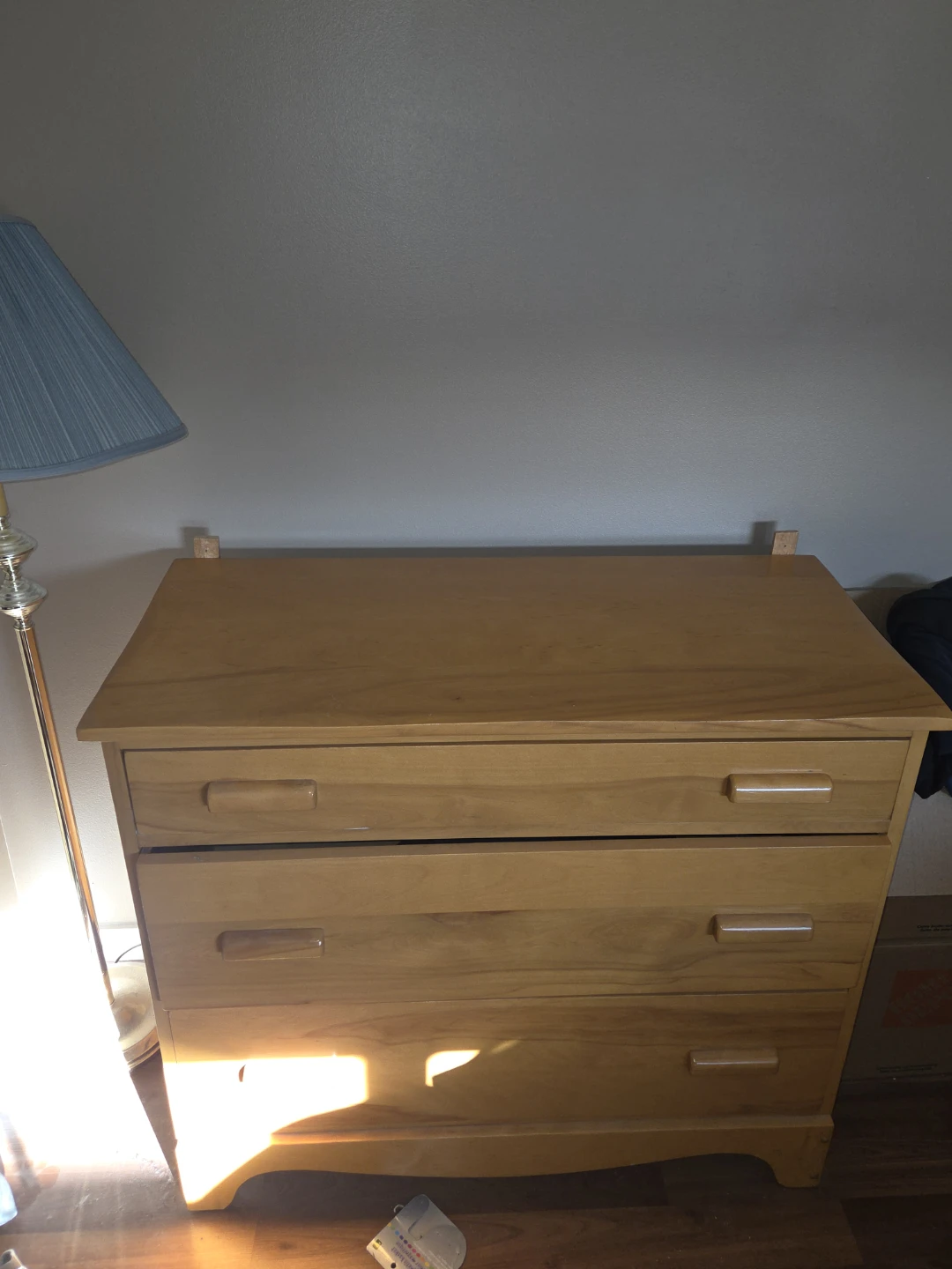 Wooden 3-Drawer Dresser and mirror - photo 3