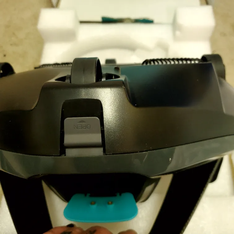 Aiper Seagull SE Cordless Robotic Pool Cleaner - Brand New! image indicator(4)