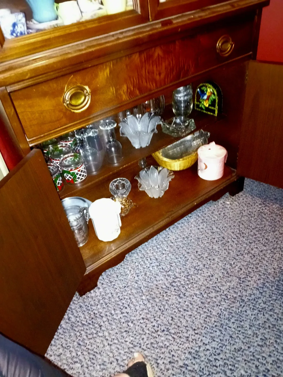 Antique China Tea Cup Set image indicator(2)