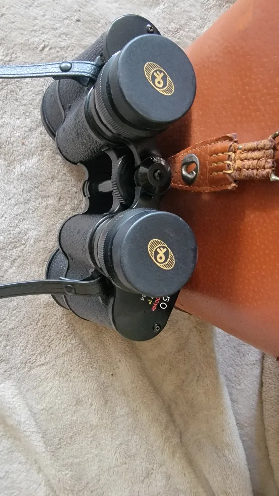 Otto Fischer 7x50 Binoculars with Case image indicator(4)