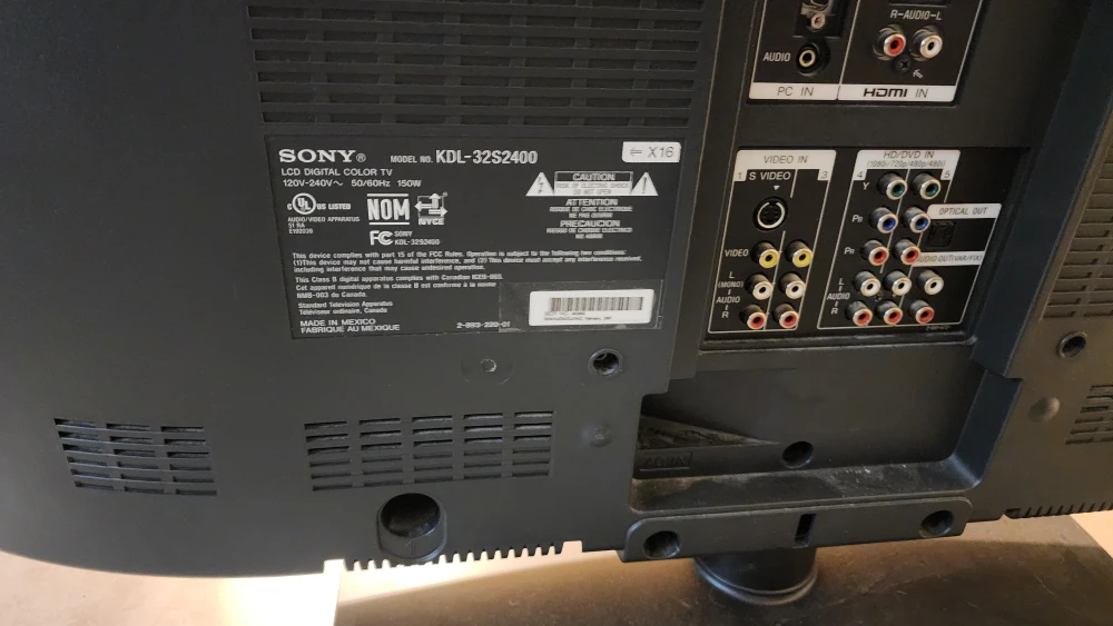 Sony Bravia KDL-32S2400 LCD Digital Colour TV - photo 2