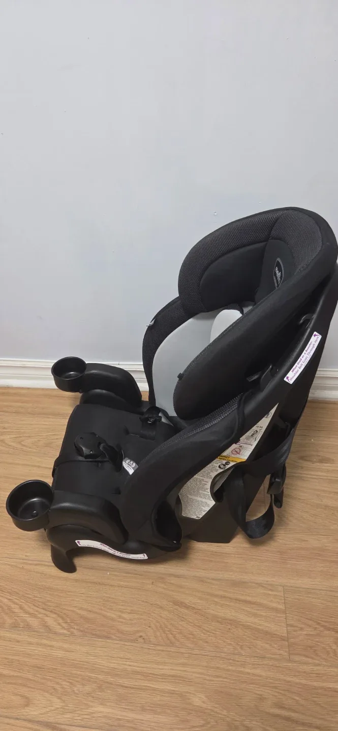 Evenflo Car Seat - Black & Grey image indicator(2)
