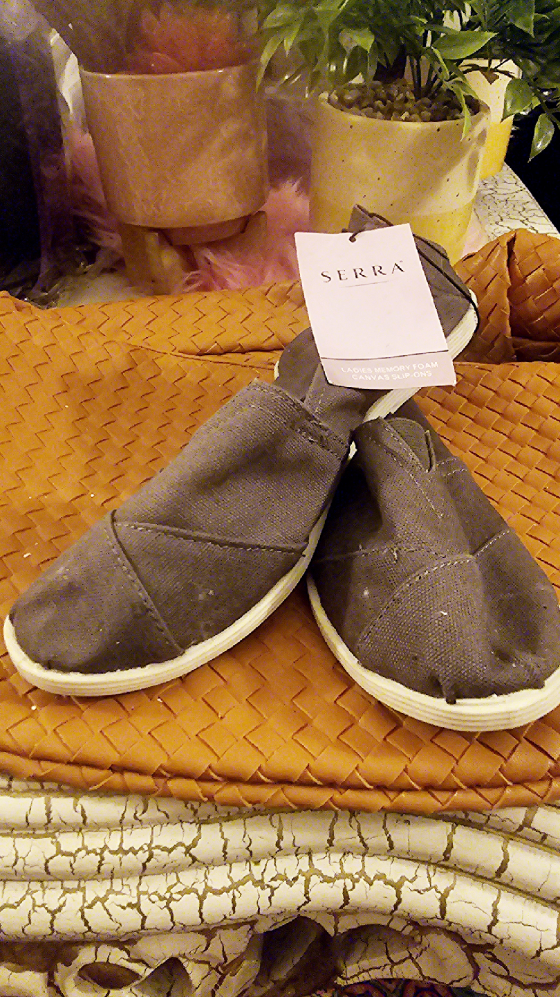 Serra Ladies Memory Foam Canvas Shoes - photo 3