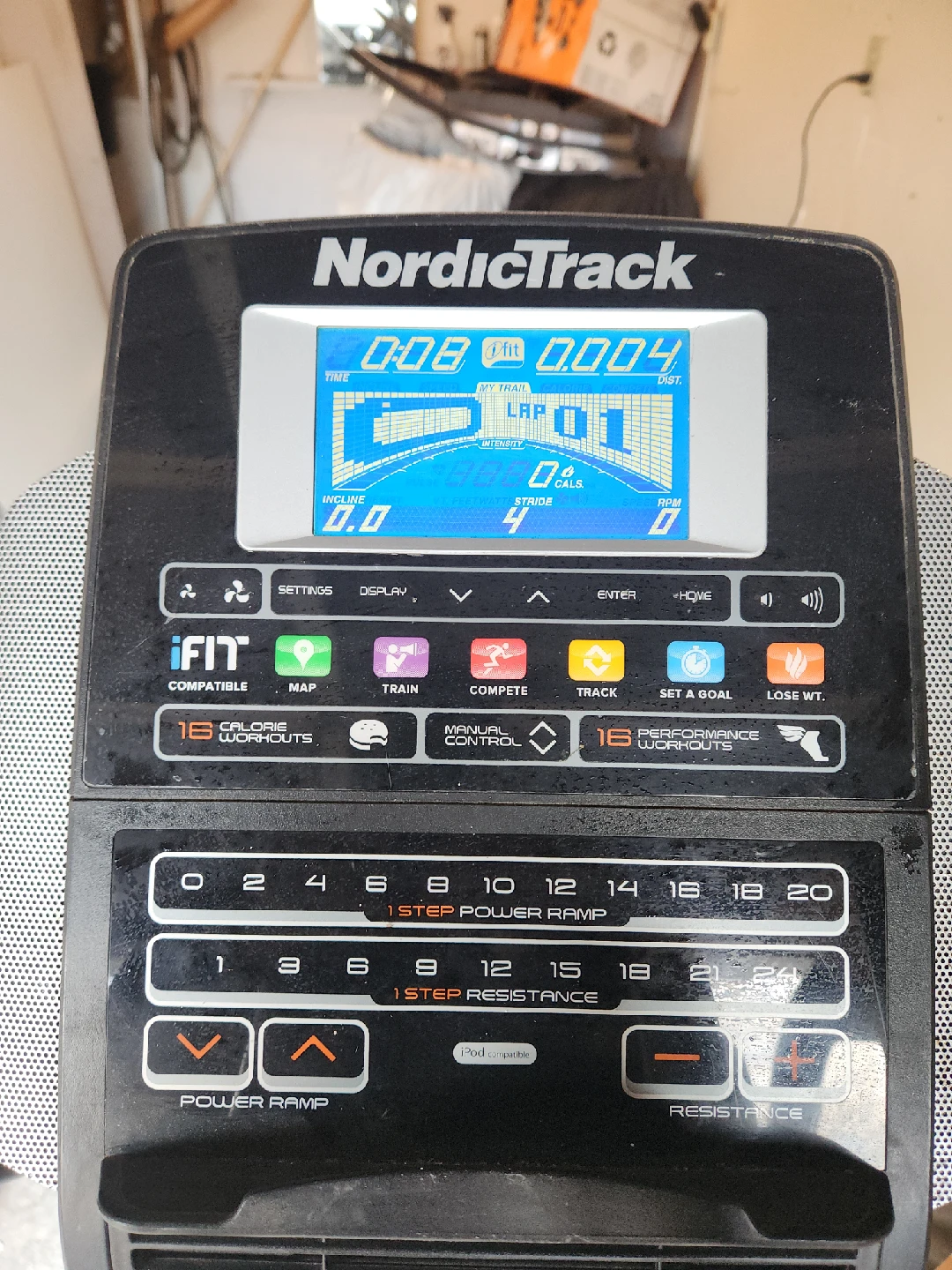 NordicTrack Elite 10.7 Elliptical