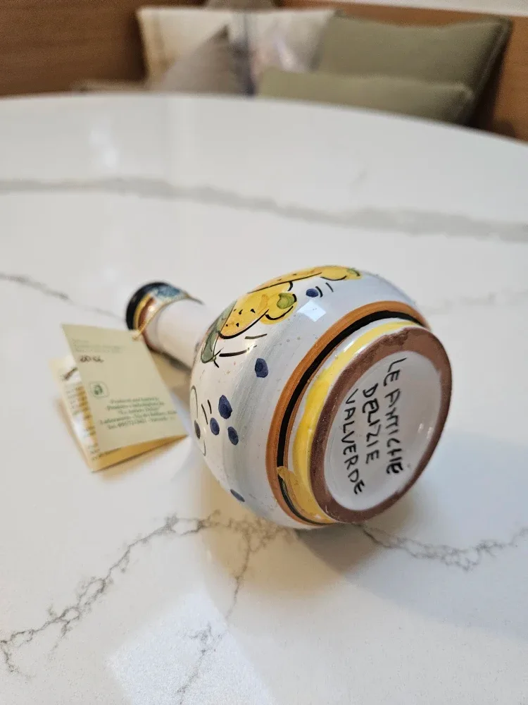 Handmade in Italy Ceramic Limoncello Bottle image indicator(3)