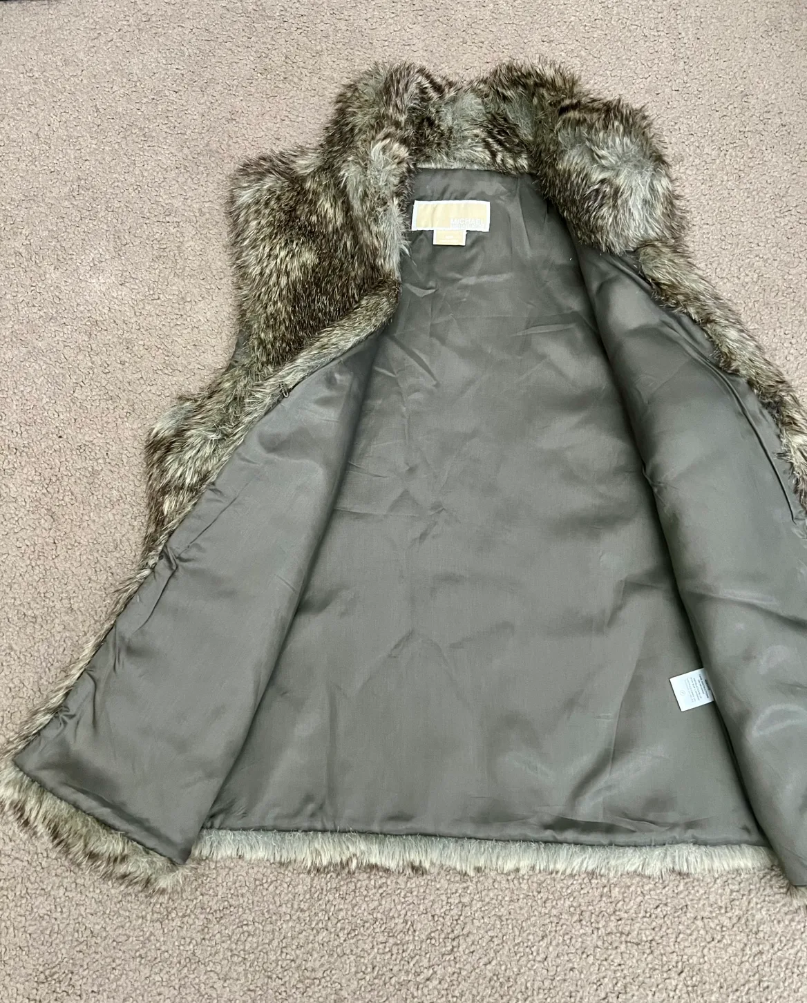 Michael Kors Faux Fur Fleece Vest image indicator(4)