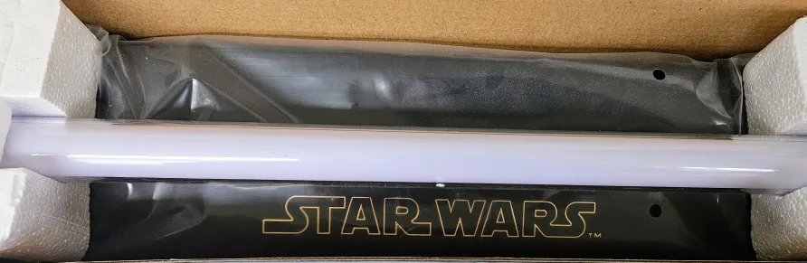 New Star Wars Signature Series Darth Maul Battle Light Saber image indicator(5)