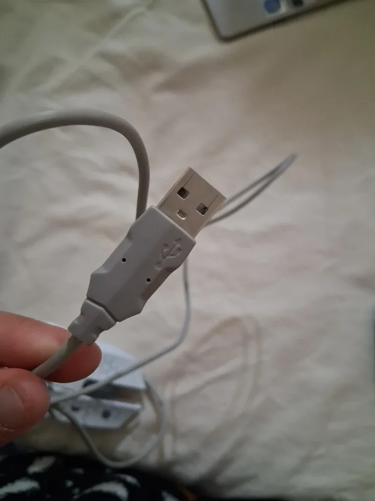 CHONCHOW Gaming Mouse - White image indicator(2)