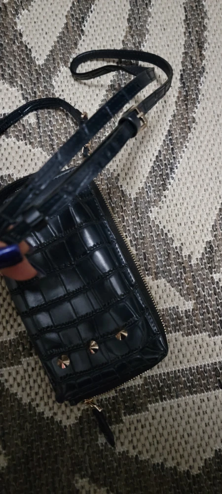 Finn Esker Black Crossbody Bag - photo 4