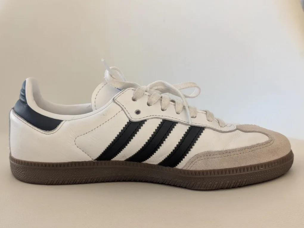 Adidas Originals Samba OG image indicator(2)