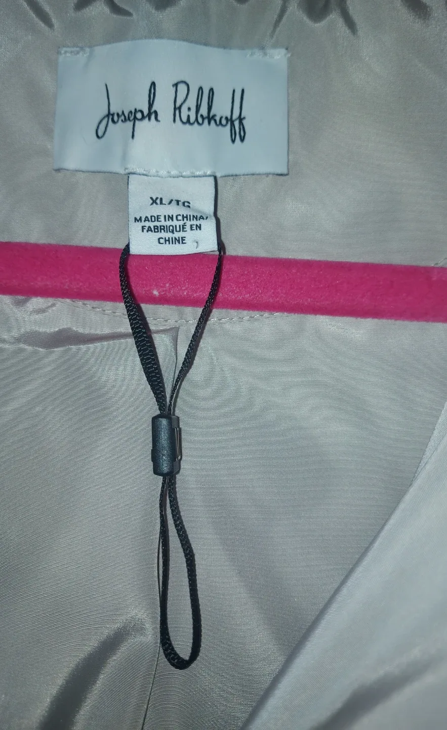 Joseph Ribkoff Puffer Jacket - Size XL image indicator(3)