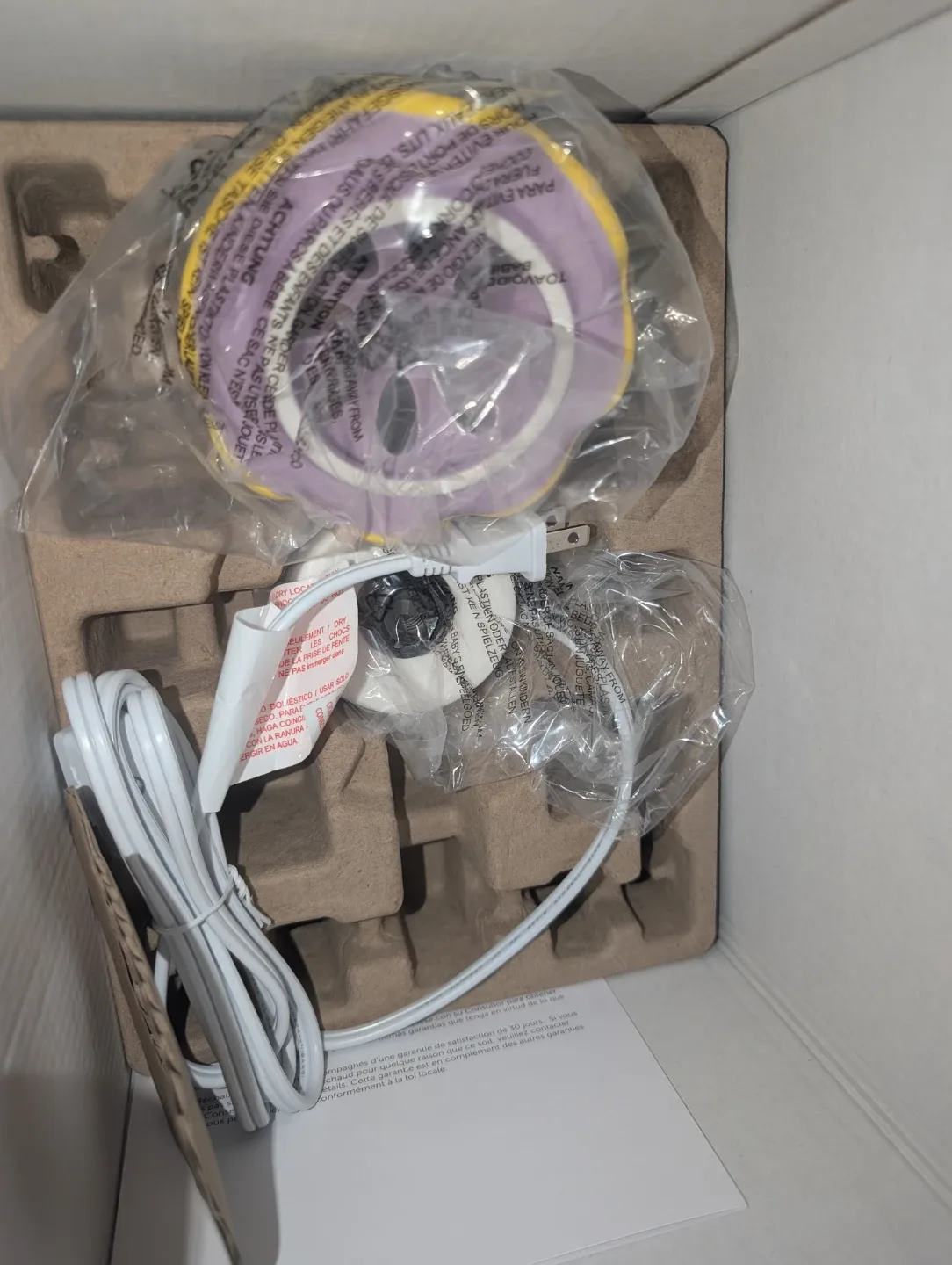 Mrs. Potts Scentsy Warmer - New in box never used image indicator(5)