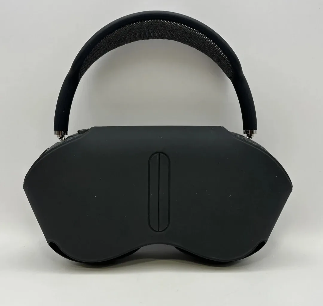 NEW  AirPod Max - Midnight image indicator(7)