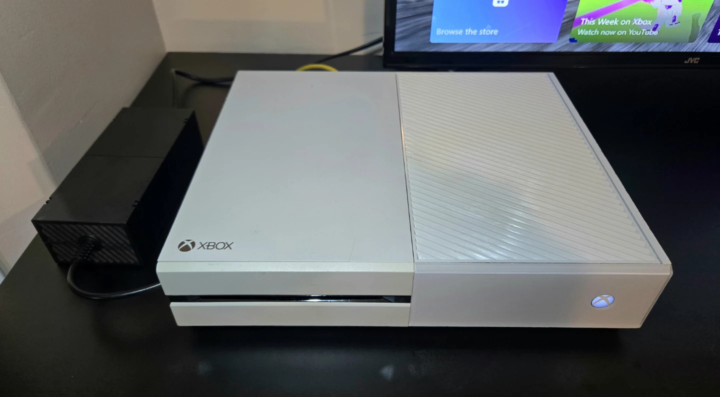 White Xbox One + Forza 5 / CLEAN + READY TO PLAY - photo 2