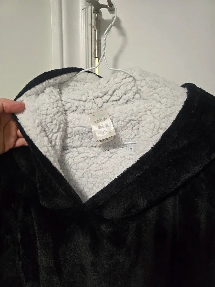 Oodie Original Hooded Blanket Extra Large Sweater - BLACK image indicator(3)