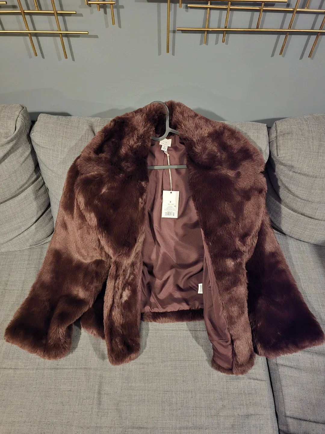 New Day Faux Fur Jacket - Size S image indicator(3)