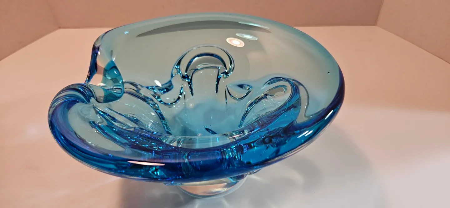 Vintage Murano Style Blue Art Glass Bowl image indicator(2)