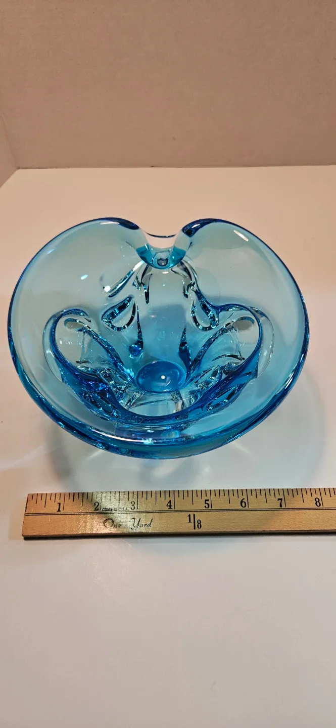 Vintage Murano Style Blue Art Glass Bowl image indicator(5)