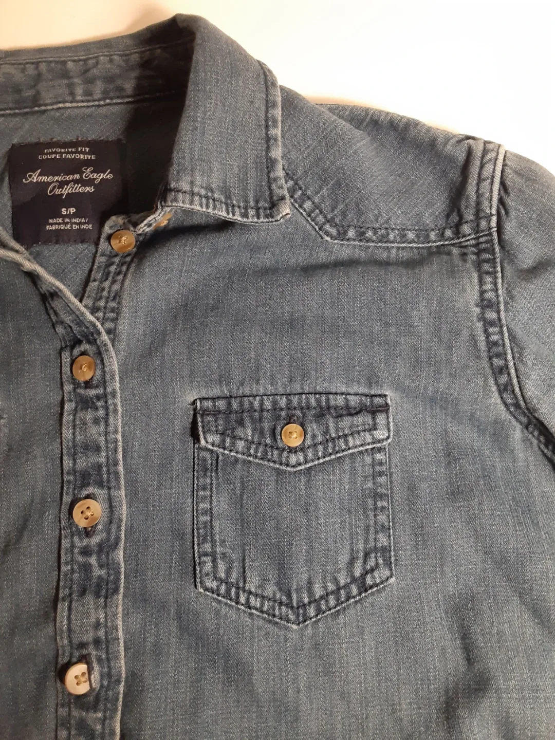 American Eagle - Long Sleeve Button-Up Shirt | S: SM image indicator(4)