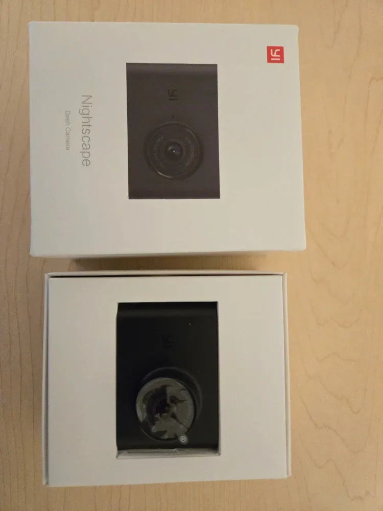 YI Nightscape Dash Cam 1080p Wi-Fi, Sony Sensor, Night Vision image indicator(2)