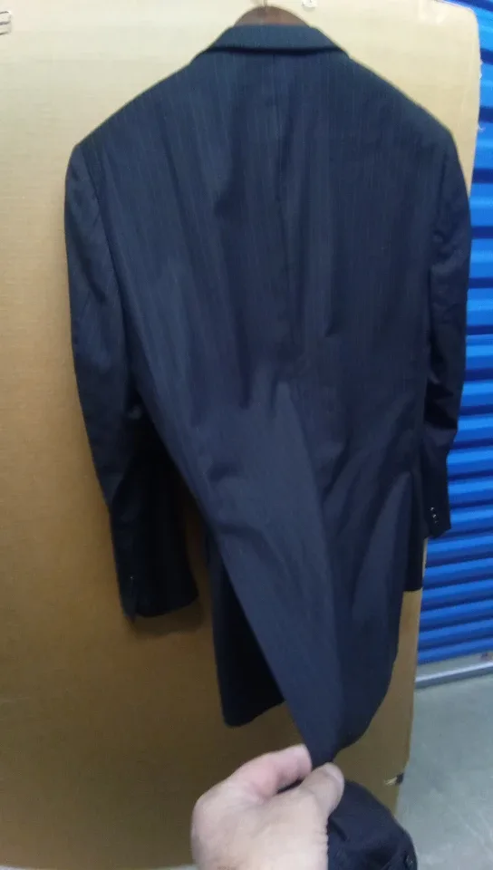 Astor & Black Sartoriale Suit - Pure Virgin Wool image indicator(10)