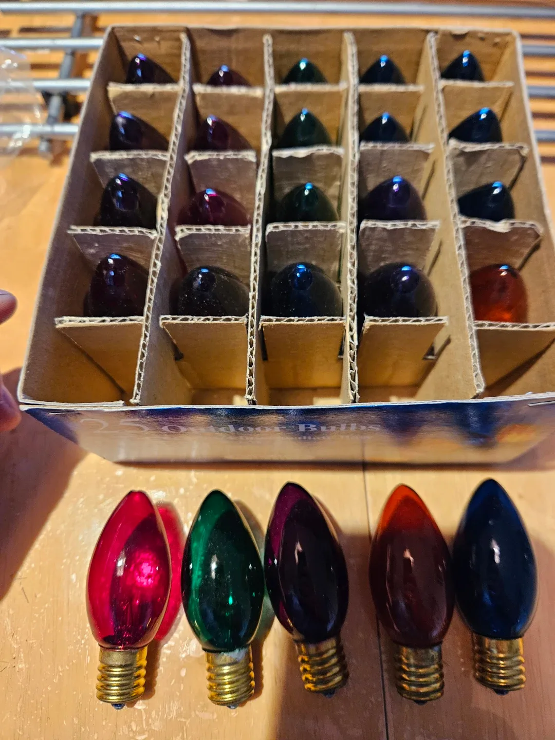 50 Jewel Tone Outdoor Bulbs - C9 1/4 Intermediate Base image indicator(3)