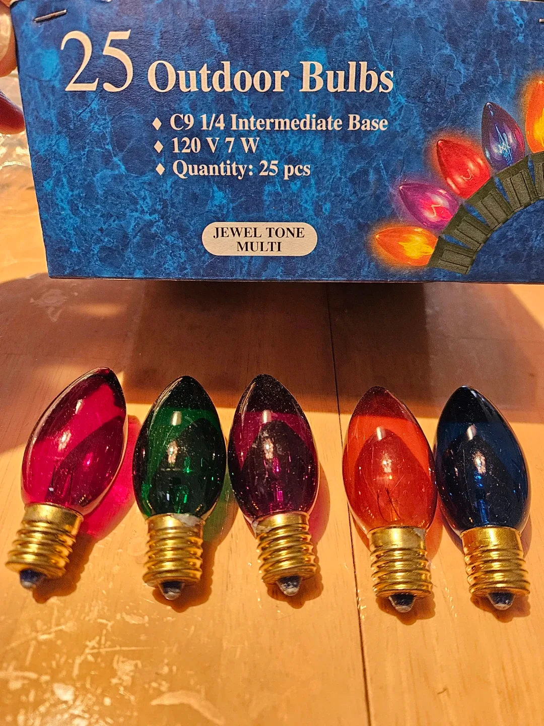 50 Jewel Tone Outdoor Bulbs - C9 1/4 Intermediate Base image indicator(4)