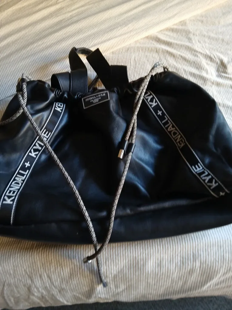 Free Kendall & Kylie  Black Bag