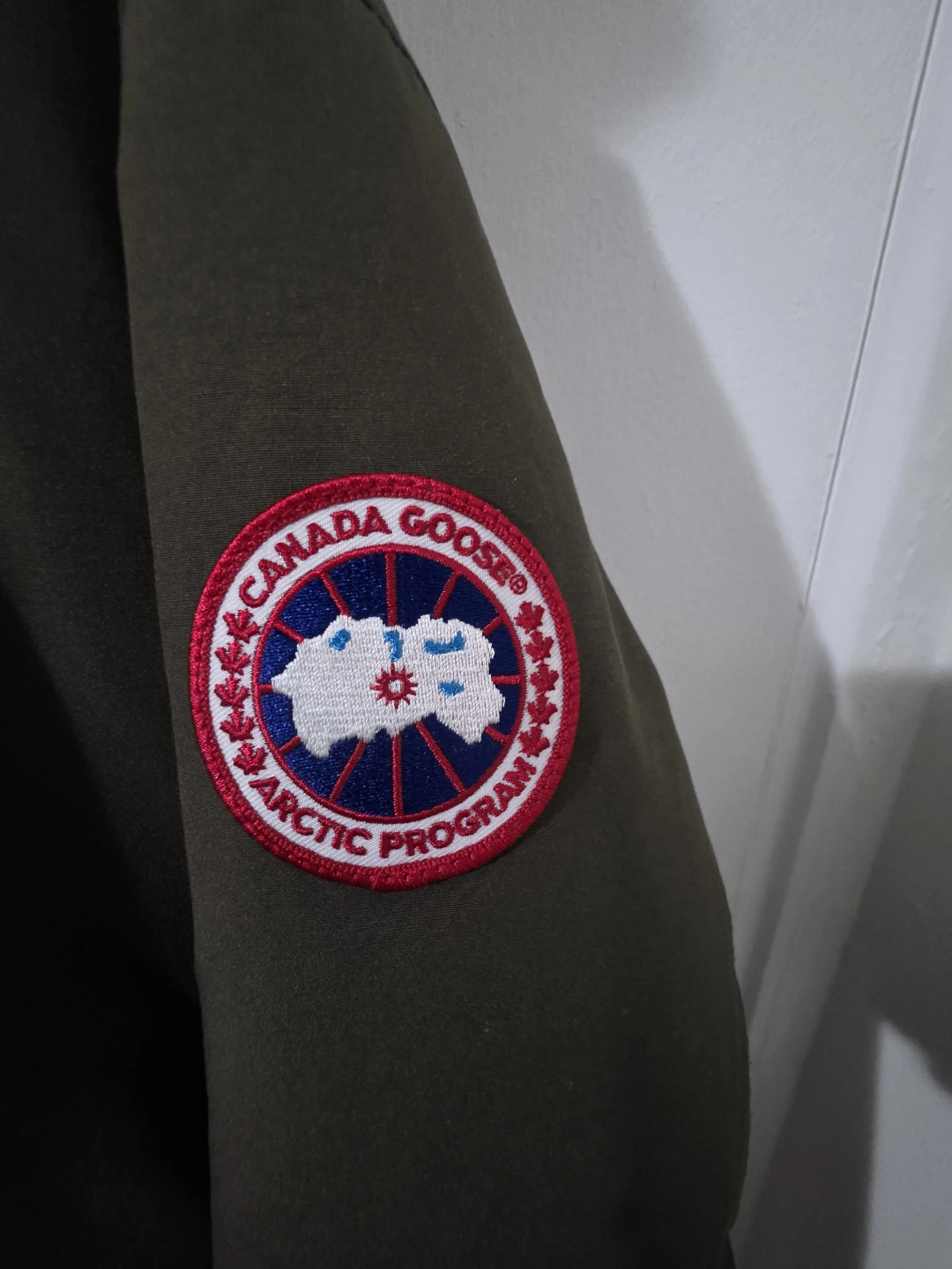 Canada Goose Parka SIZE M - photo 3