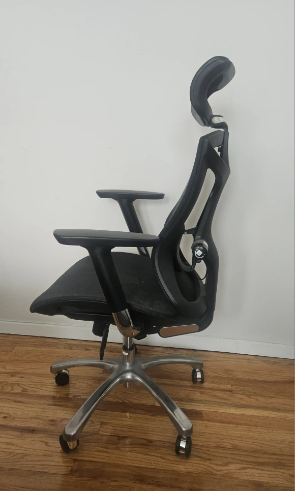 Ergonomic Mesh Office Chair - Black - photo 2