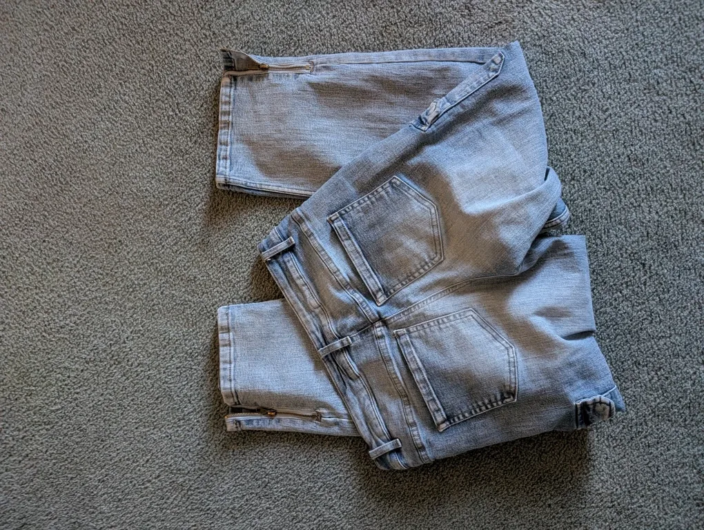 Venus Denim Cargo Pants image indicator(7)