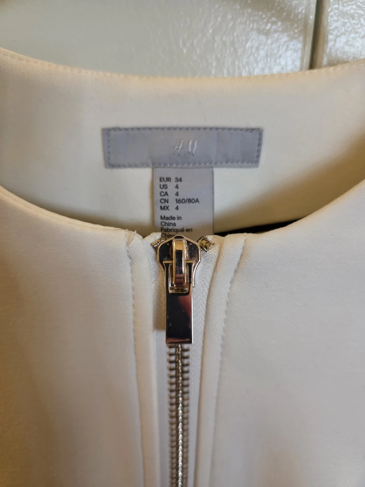 H&M White Coat - Size 4 - photo 5