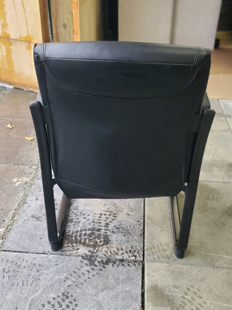 Black Office Chair - photo 4