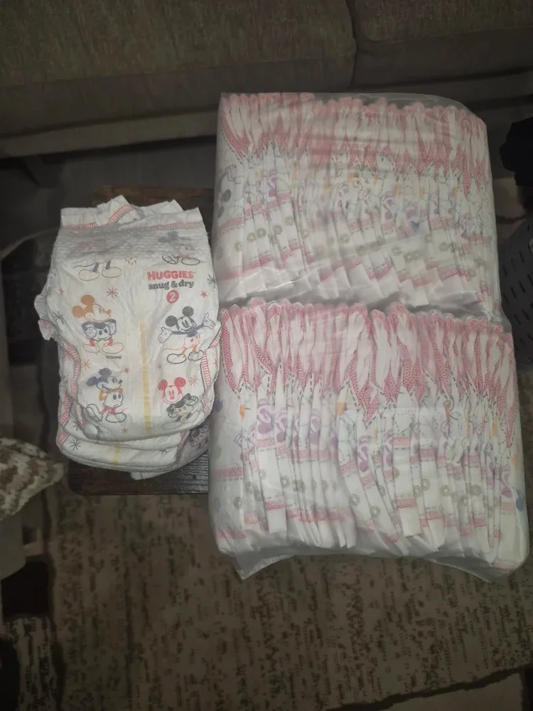 Huggies Snug & Dry Size 2 Diapers