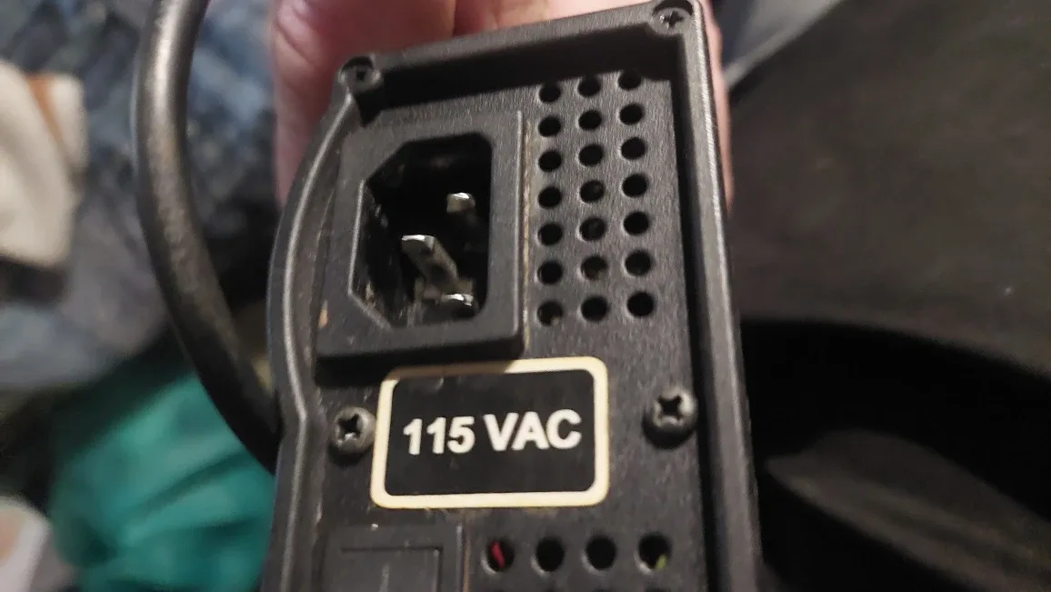 Pride Battery Charger HP8204B image indicator(2)