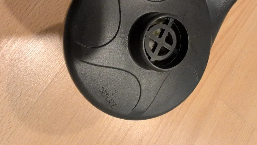 Electric Pool Toy and Swim Float Inflator / Deflator image indicator(5)