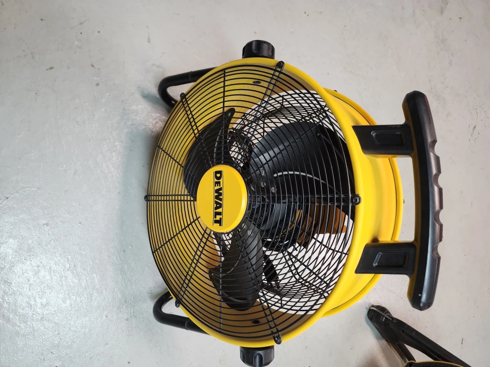 DeWalt 18" Drum Fan