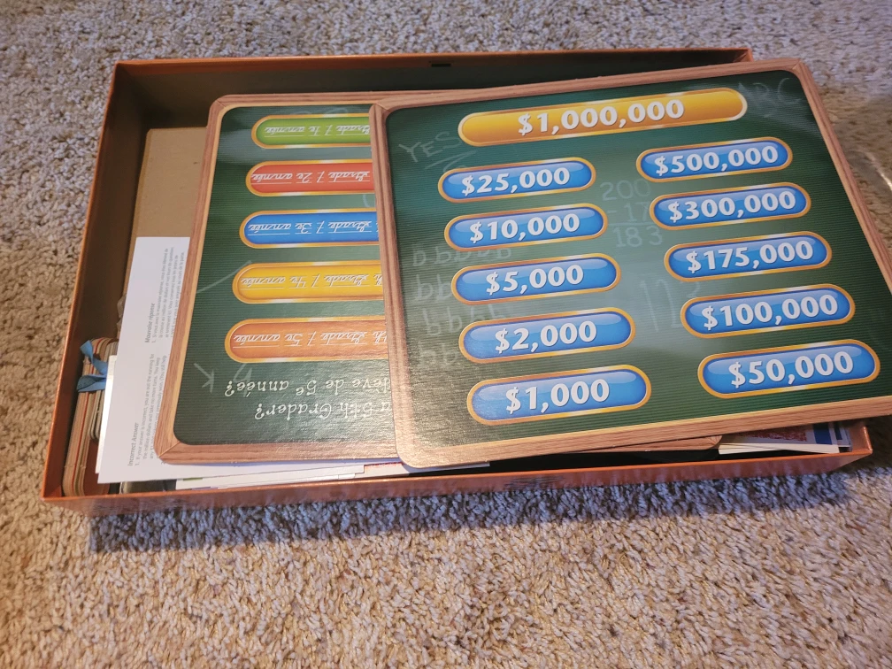 Are You Smarter Than A 5th Grader? Board Game - photo 2