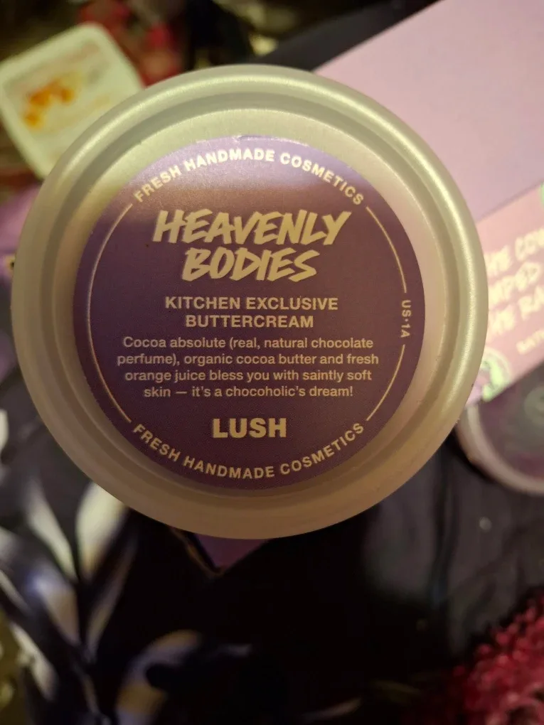 Lush Heavenly Bodies Kitchen Exclusive Buttercream